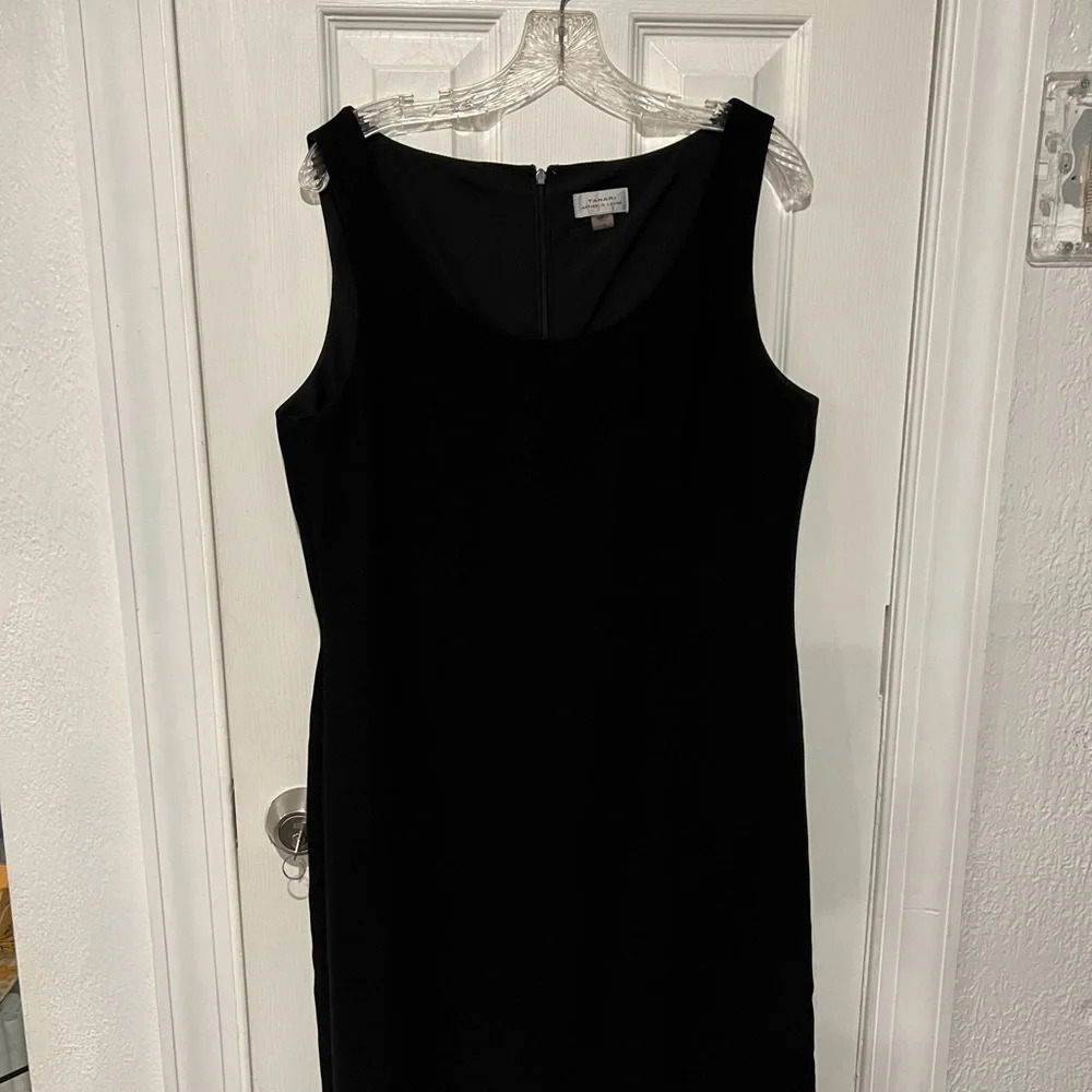 Tahari women’s dress